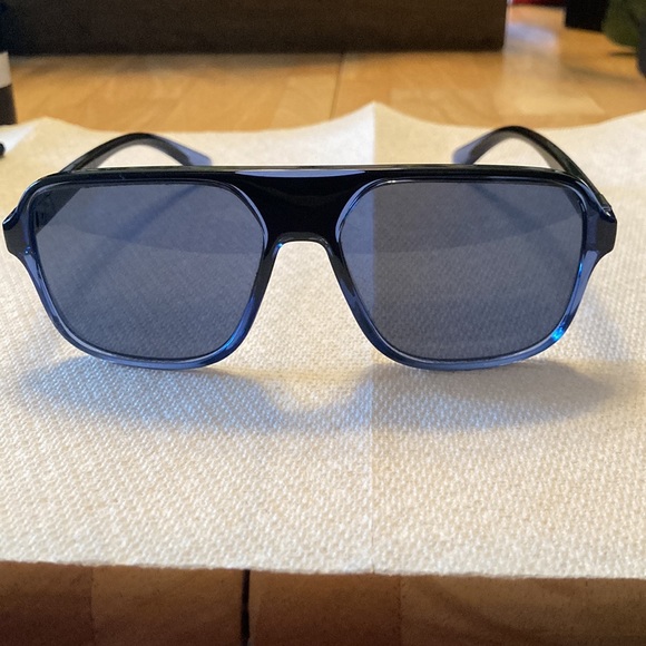 Mens dolce gabbana wore once comes with original case and cloth and box it came